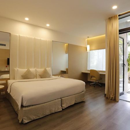 העיר בנגלור Sarovar Portico Outer Ring Road מראה חיצוני תמונה